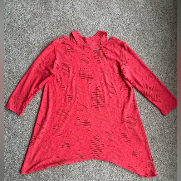 Coral Eyelet tunic top - Picture 7 of 12